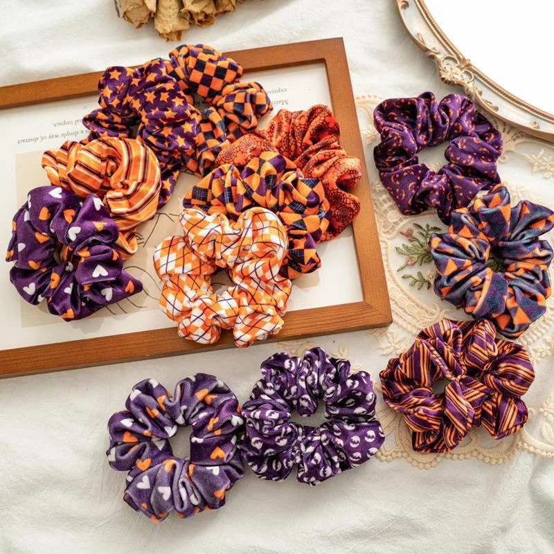 Wholesale of Autumn and Winter New Halloween Women's Flannel Hair Scrunchies