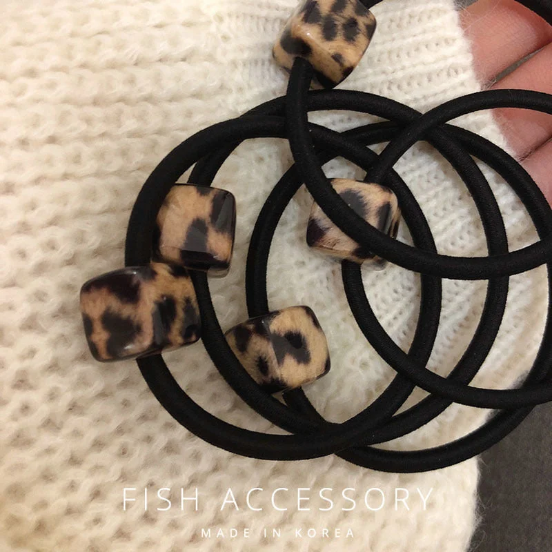 Wholesale New Acrylic Leopard Small Square Rubber Band